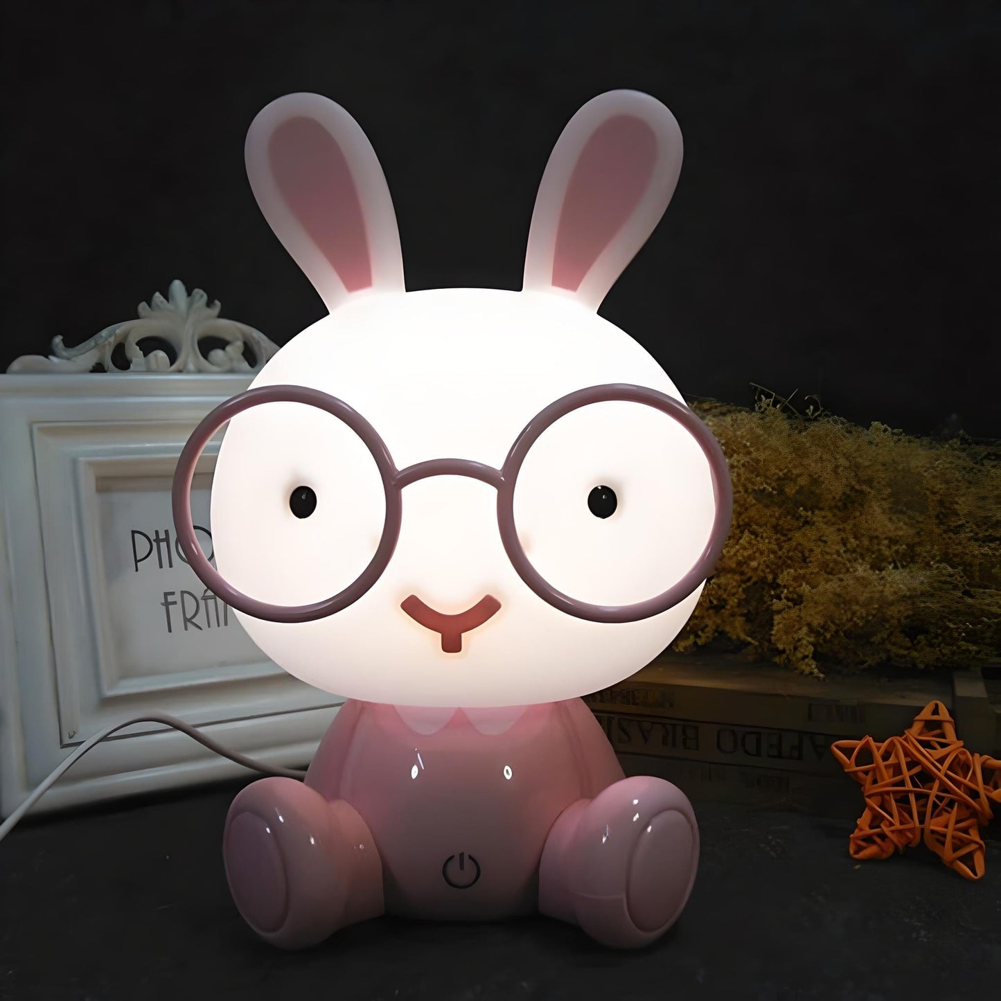 Veilleuse lapin rose à lunettes 