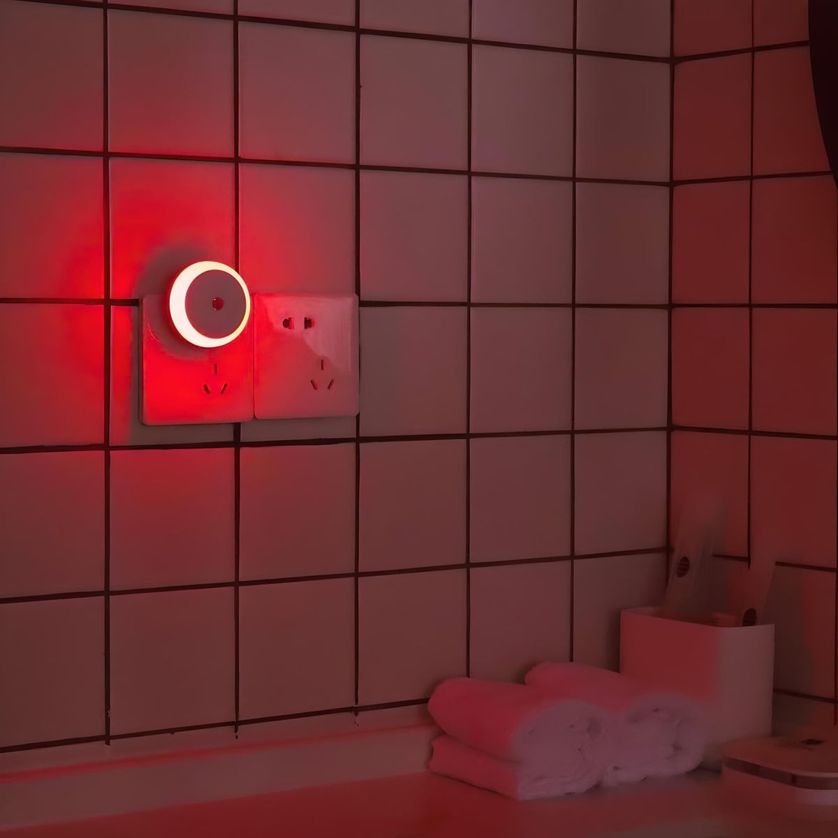 Veilleuse Prise Ronde Rouge